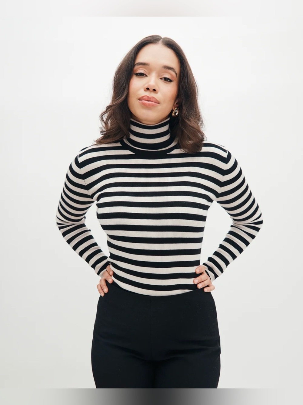 **MAE New York Avery Turtleneck**